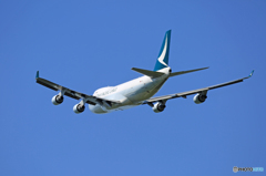 「☁雲なし」 Cathay 747-400 B-LIA 離陸