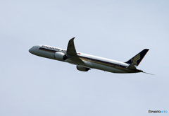 ☀「あおぞら」シンガポール 787-10 9V-SCM  飛び立ち