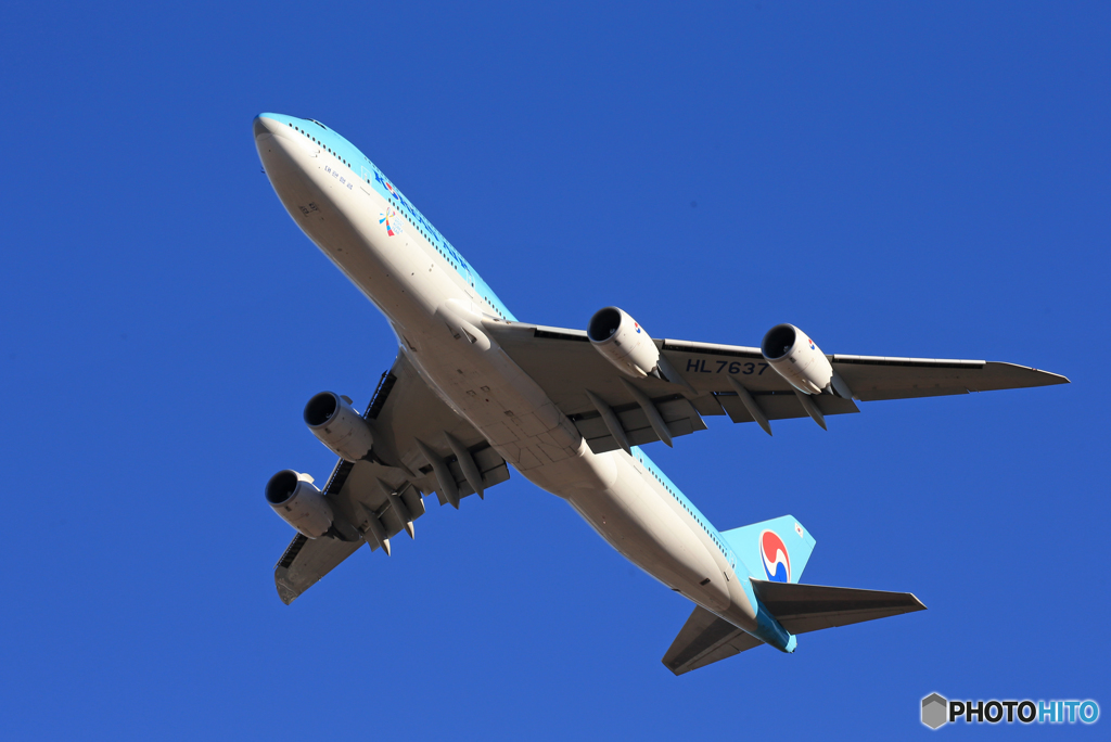 [青い空] Korean 747-8 HL7637 離陸