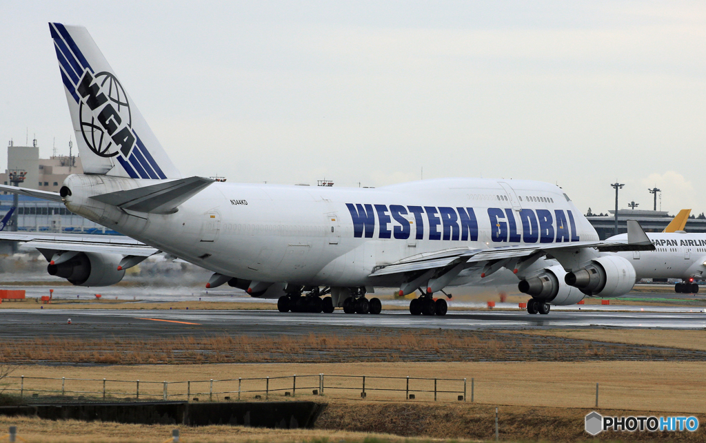 「雨」Western Global 747 N344KD Takeoff 