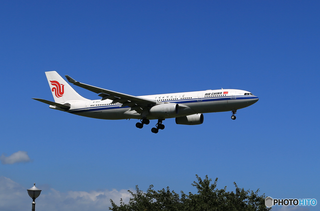 ☀「あおぞら」Air China A330-343  Landing
