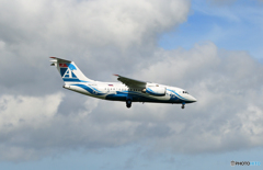 「SKY」 アンガラ航空 アントノフ An-148 通過