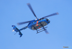 「青空」県警ヘリコプター　警備中　BK117C-2 [かとり] 飛来