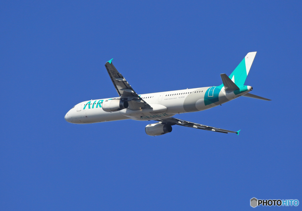 「青が大好き」☀AIR SEOUL A321-231 HL8280離陸です