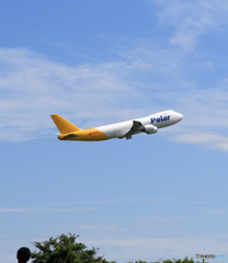 「青が大好き」 Polar 747-87UF N857GT 飛ぶ