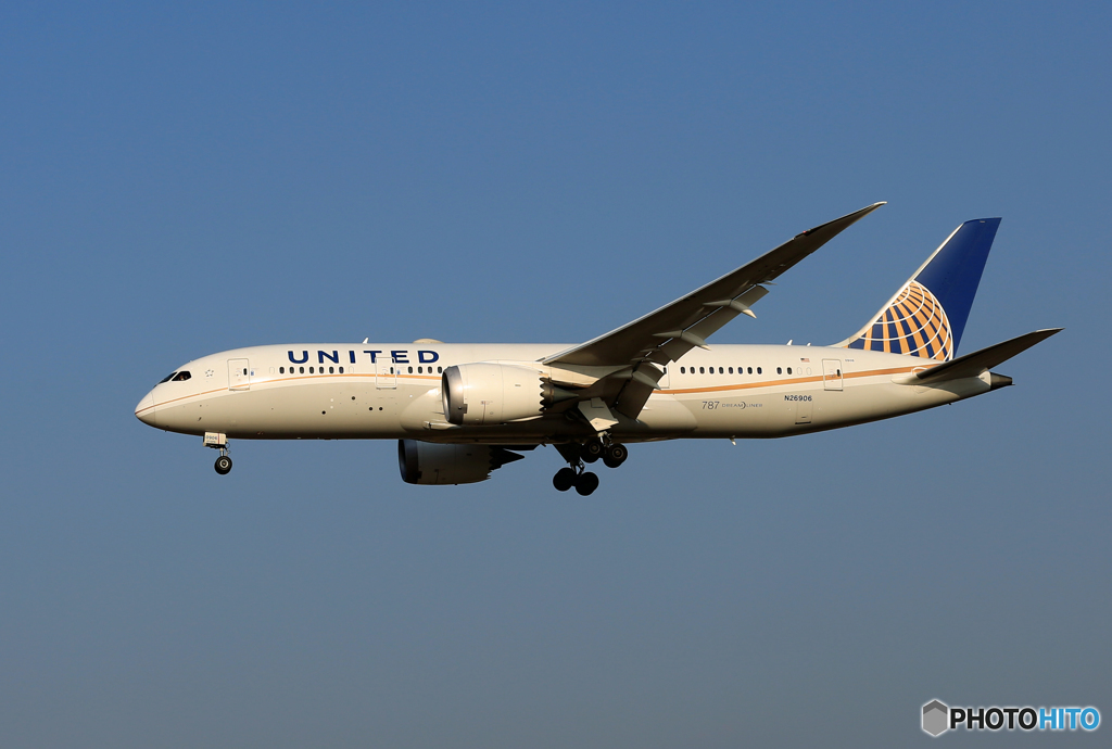 「ブルー」 UNITED 787-8 N26906 到着