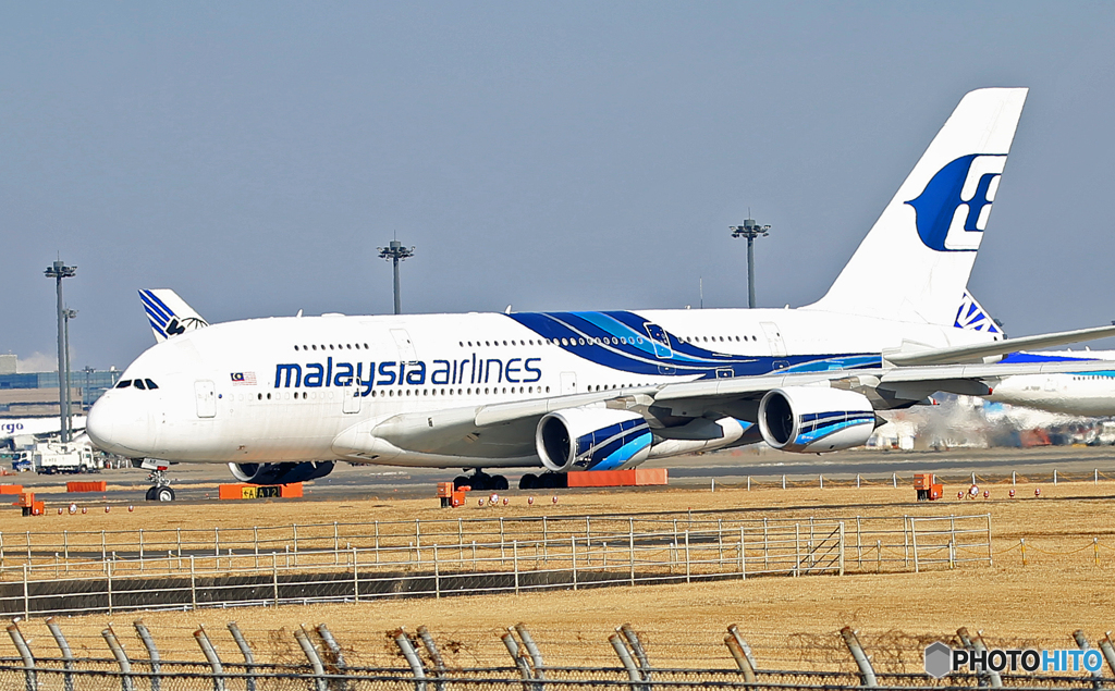 「SKY」 malaysia A380-841 9M-MNB 出発です