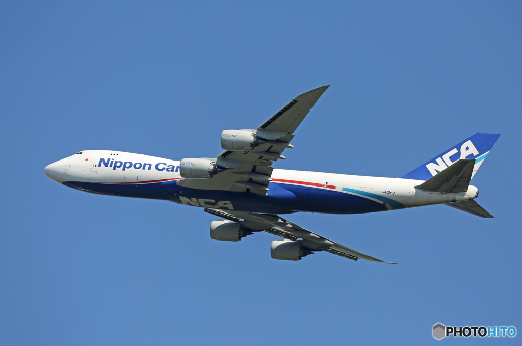 「はれー」 NCA 747-8KZF JA12KZ 離陸 です