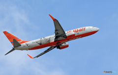 「青い日」 JEJU 737 HL8082 離陸