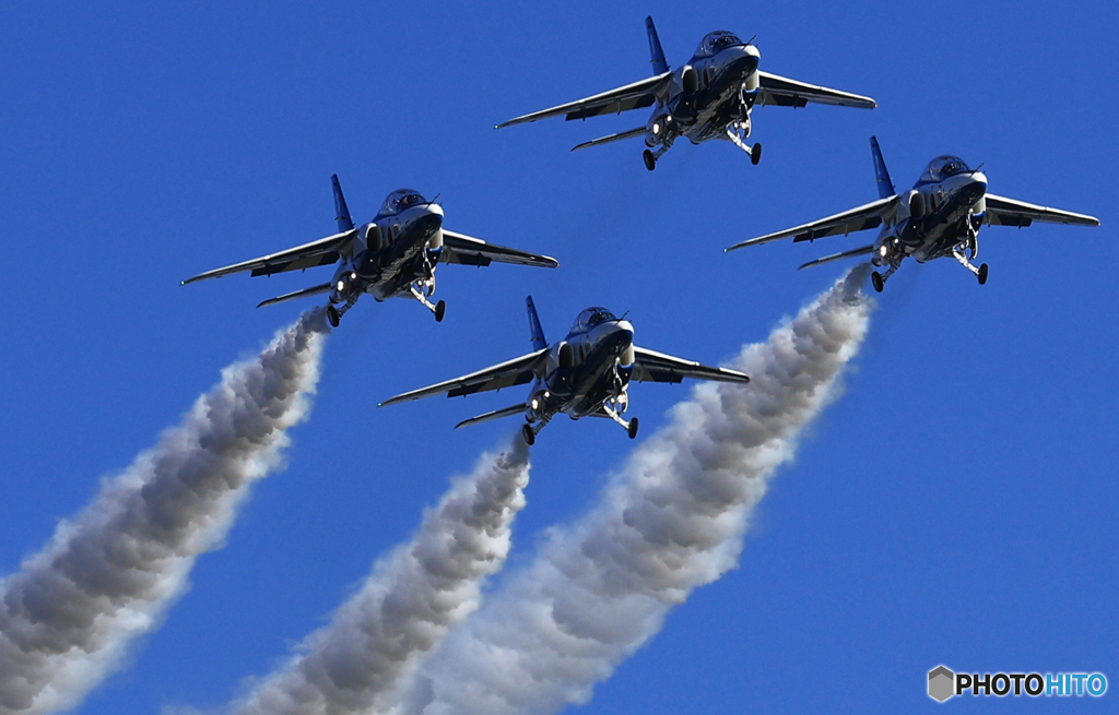☀「青い空」が一番　5年振りの・航空祭