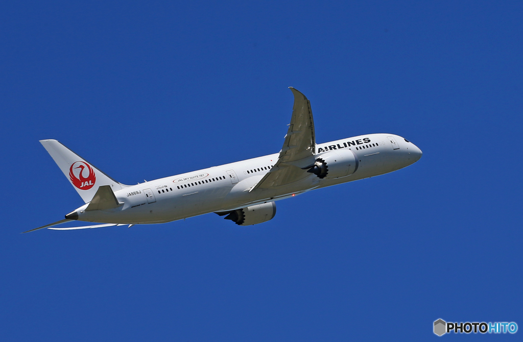 「真青の空」JAL 787-9 JA869J 出発