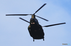 「令和」C H - 4 7  訓練中 チヌーク