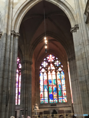 チェコ  （３４２）プラハ城・ステンドグラス　