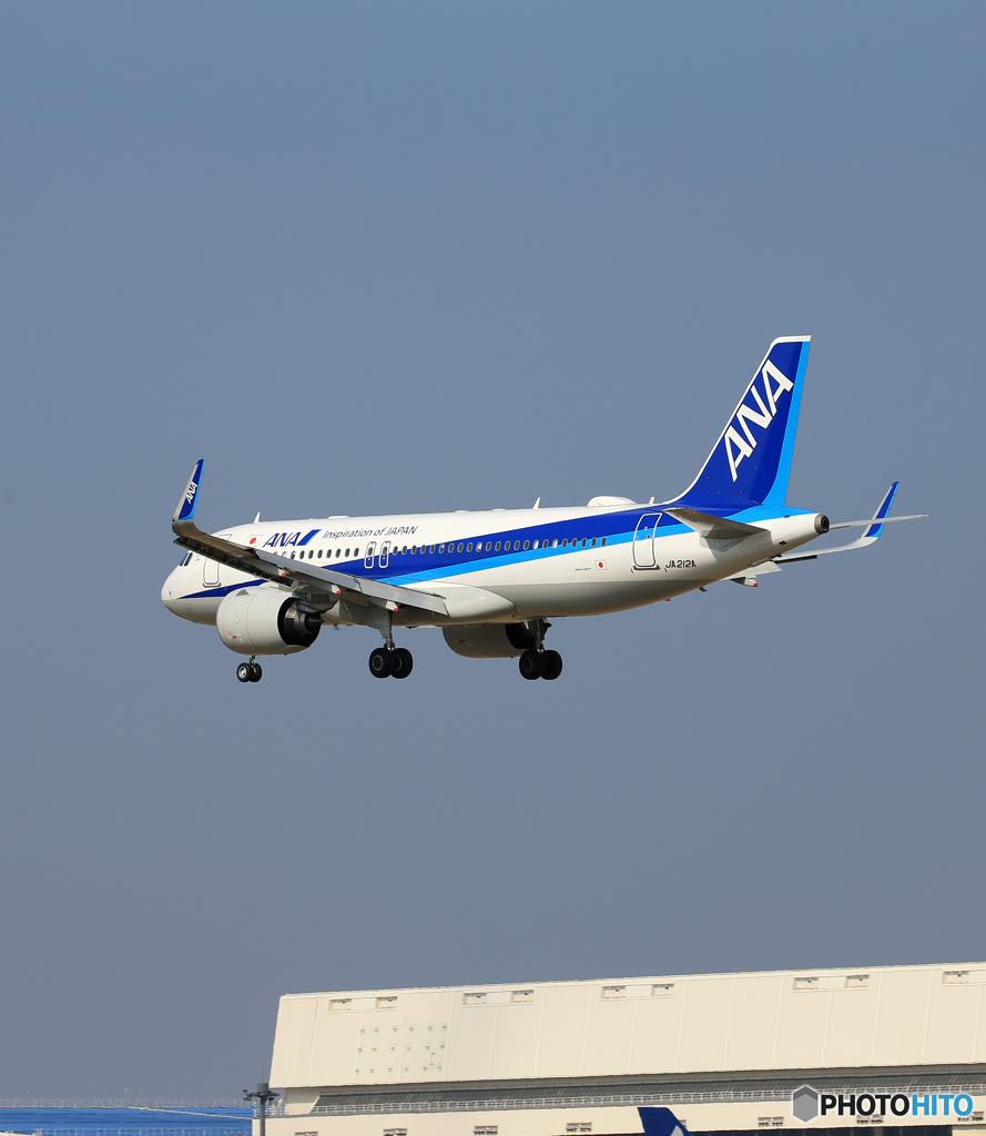 「空色」 ANA A320-27N JA212A Landing 