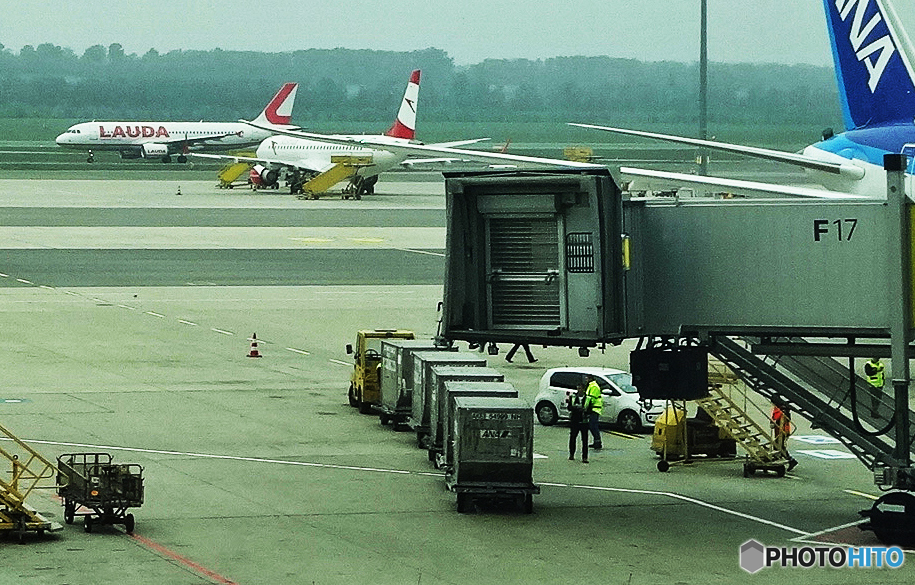 異国の地で伝説のF1ドライバー☮ ニキラウダ航空/LAUDA機を探す✈