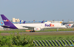 「そらー」 FedEx 757-23ASF N921FD 出発