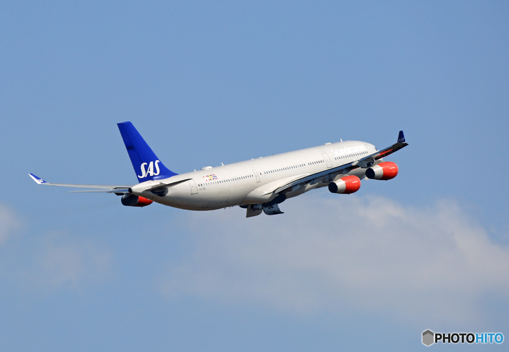 「ぶるー」 SAS A340-313 OY-KBI ☮Takeoff
