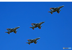 ☀　Kawasaki Ｔ－４  ｘ4　☀空がブルー　