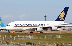 「はれ」SINGAPORE A380-841 9V-SKQ 飛び立ち