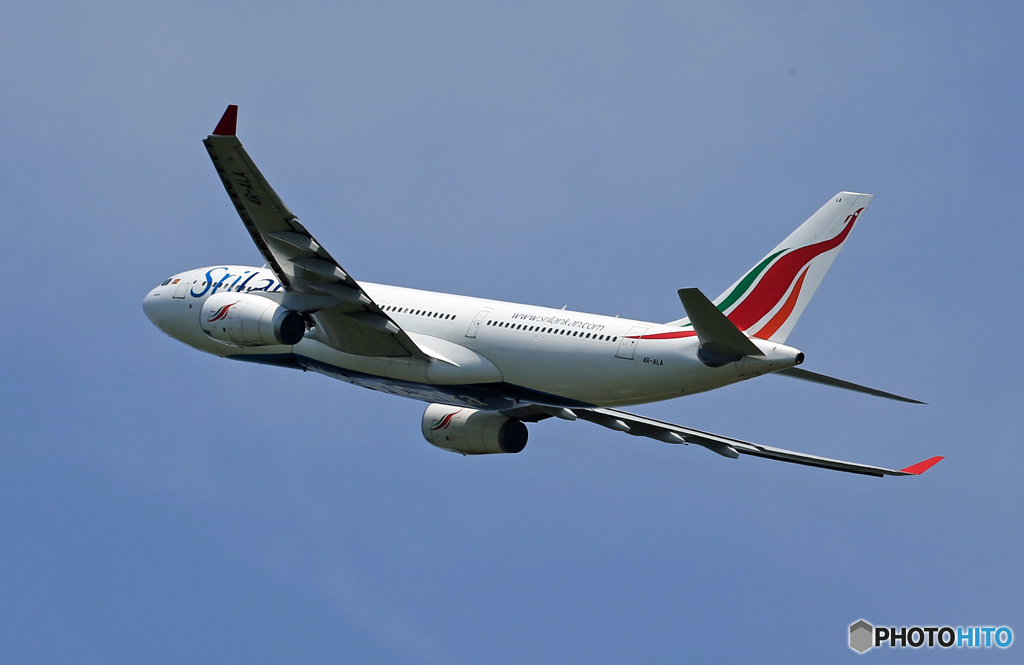 「スカイ」SriLankan A330-343 4R-ALA Takeoff