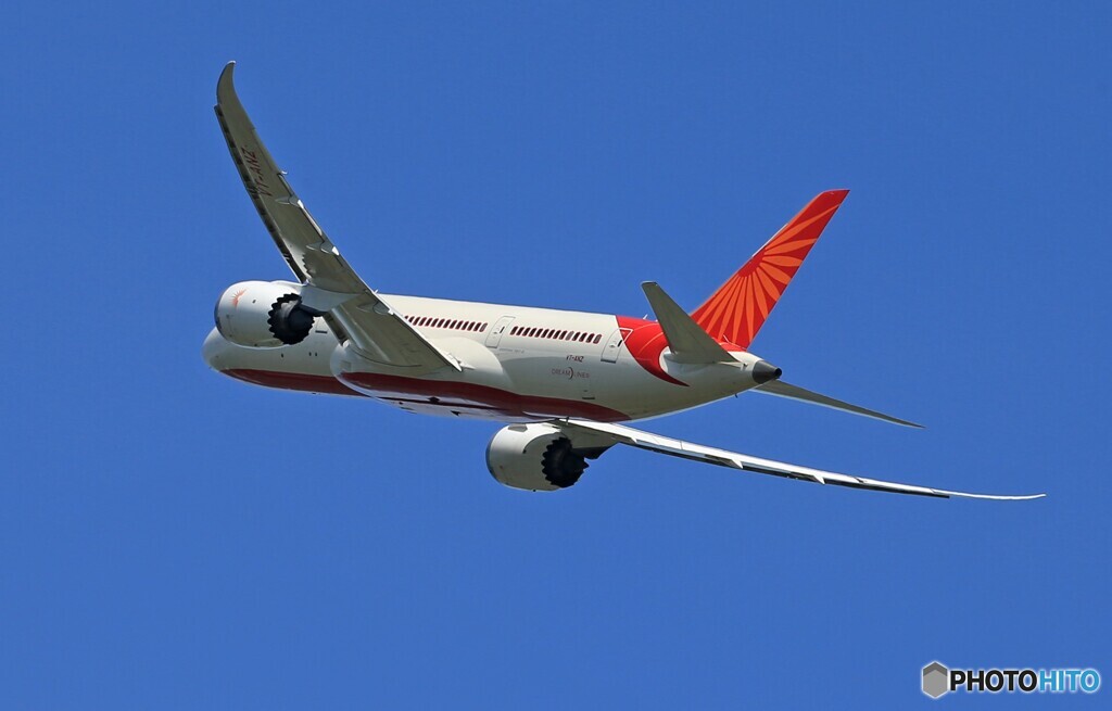 「良い天気」Air India 787-8 VT-ANZ Takeoff