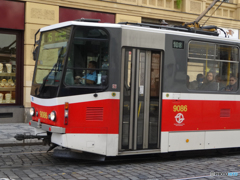 プラハ（６８）トラムが走る街