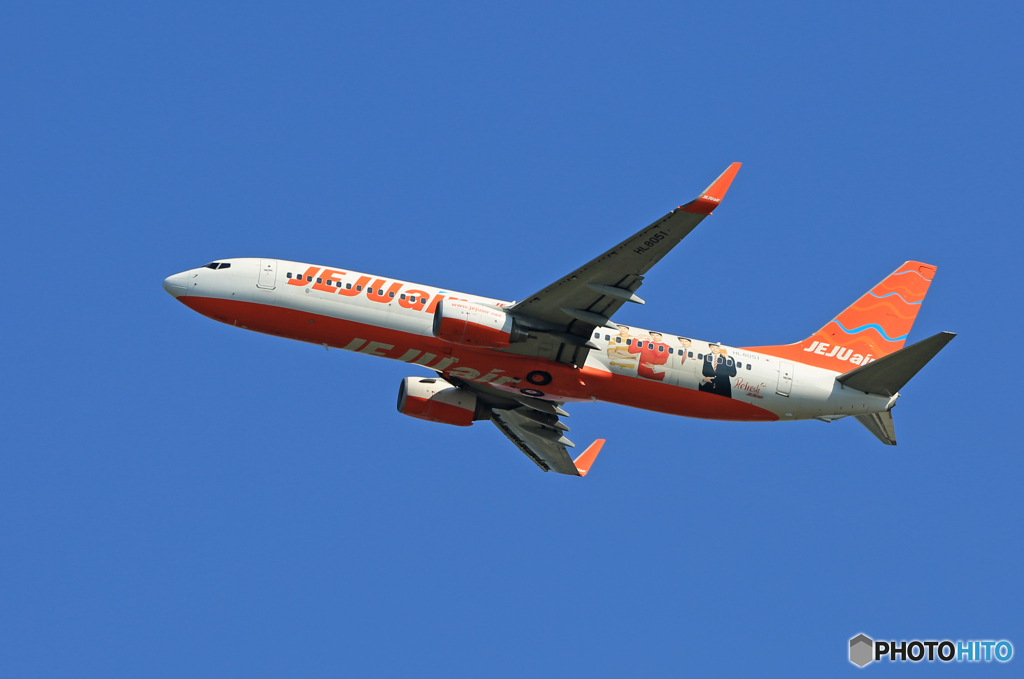 「スカイ」 JEJU 737-8AS HL8051 離陸 です