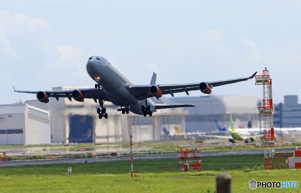 「SKY」 SAS A340-313 OY-KBD Takeoff 