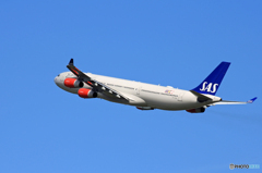 「青い空」が一番 SAS A340-313 OY-KBA ☀