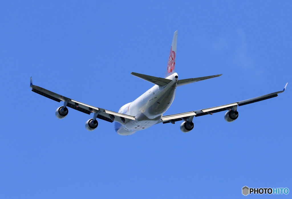 「良い空～」 China 747-400 B-18721 Takeoff 