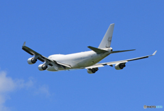 「あおぞら」 白いATLAS 747-400 Takeoff