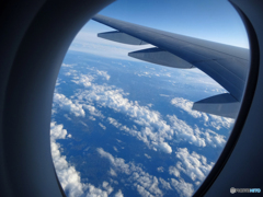 ✈高度　１１、５８２ｍ　✈外気温　－５４．0°C