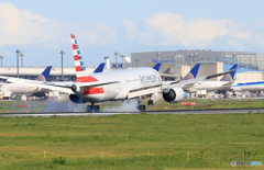 「そらー」 American 787-9 N821AN 着陸します