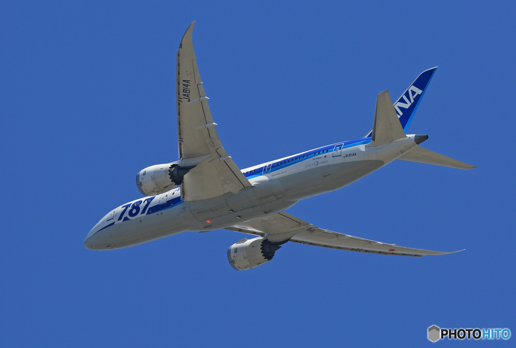 「良い空～」 ANA 787-8 JA814A 出発です