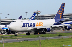「スカイ」 ATLAS 747-47UF N496MC Takeoff 
