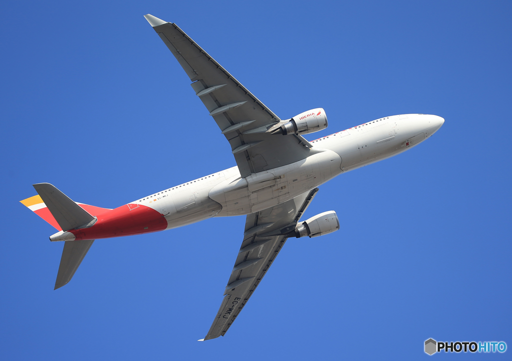 「群青」 IBERIA A330-202 EC-MKJ 出発