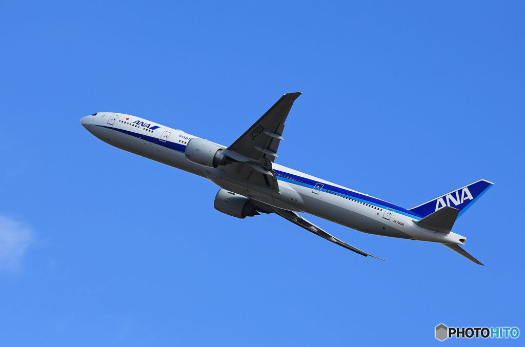 「青色が好き」ANA 777-381 JA783A  Takeoff 