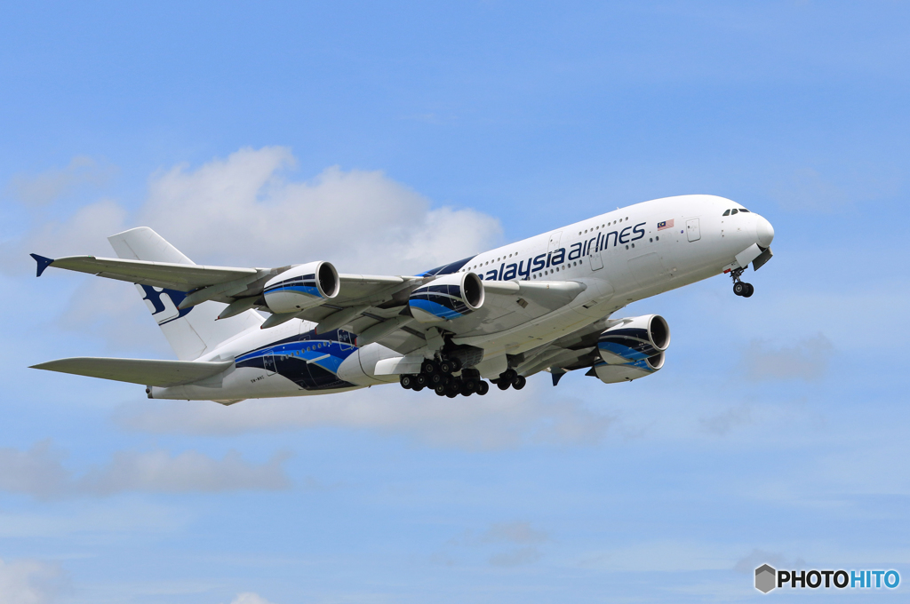 「すかい」 マレーシア航空 A380-841 9M-MNC 飛び立ちです