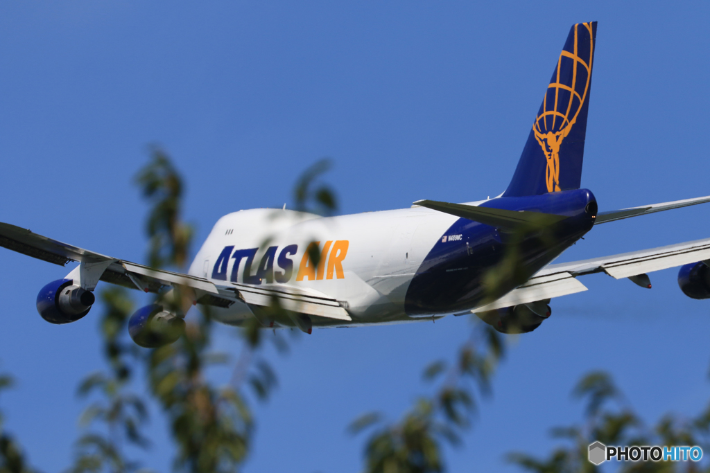 「良い空～」 Atlas 747 ジャンボ N489MC 離陸