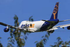 「良い空～」 Atlas 747 ジャンボ N489MC 離陸