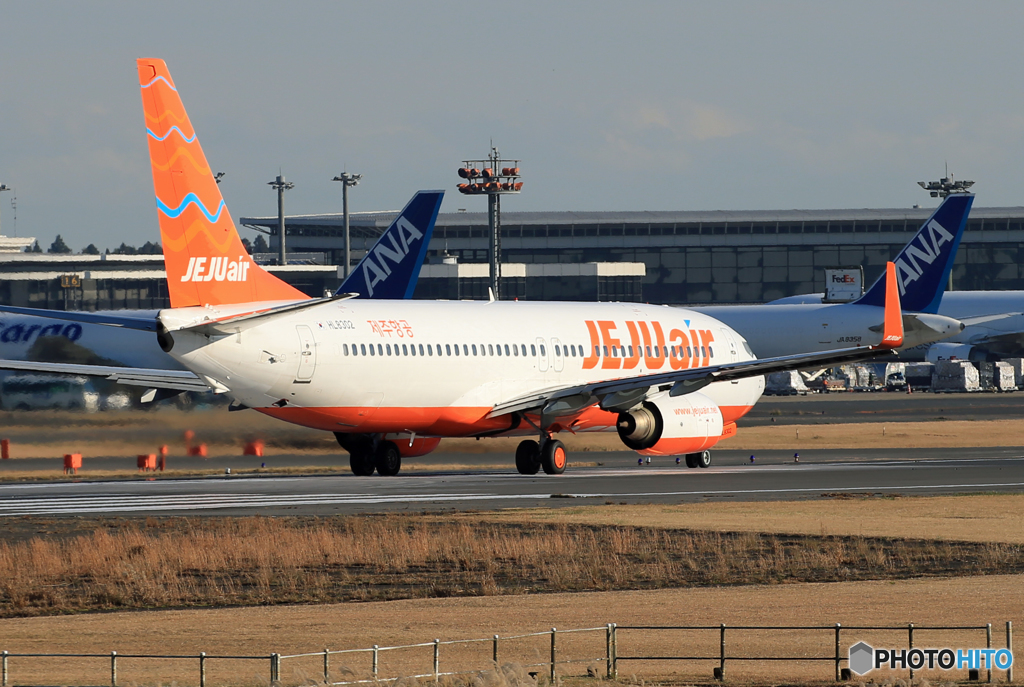 「青空」 JEJU 737-8FH HL8302 出発です