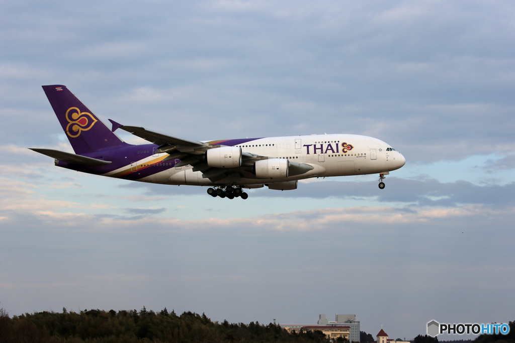 「群青」 Thai A380-841 HS-TUA Landing 