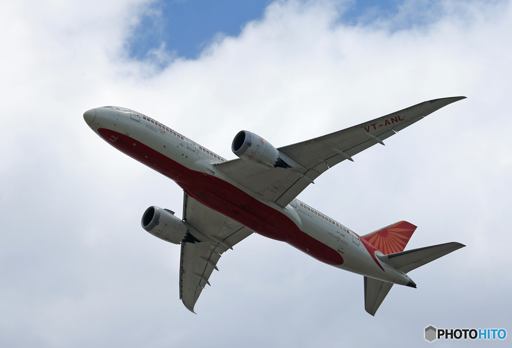 「青色が好き」 AIR INDIA 787-8 VT-ANL 飛んだ