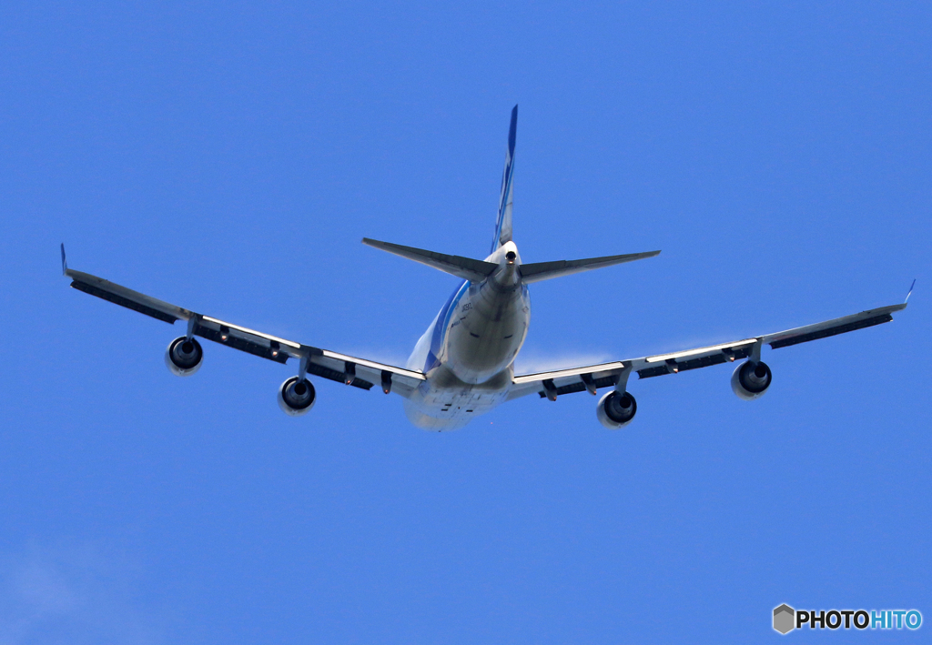 「青空」 NCA 747-400 JA05KZ 離陸です
