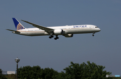 「スカイ」UNITED 787-10 新型機 N14001 Landing　