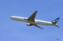 Cathay 777-367 B-HNP Takeoff