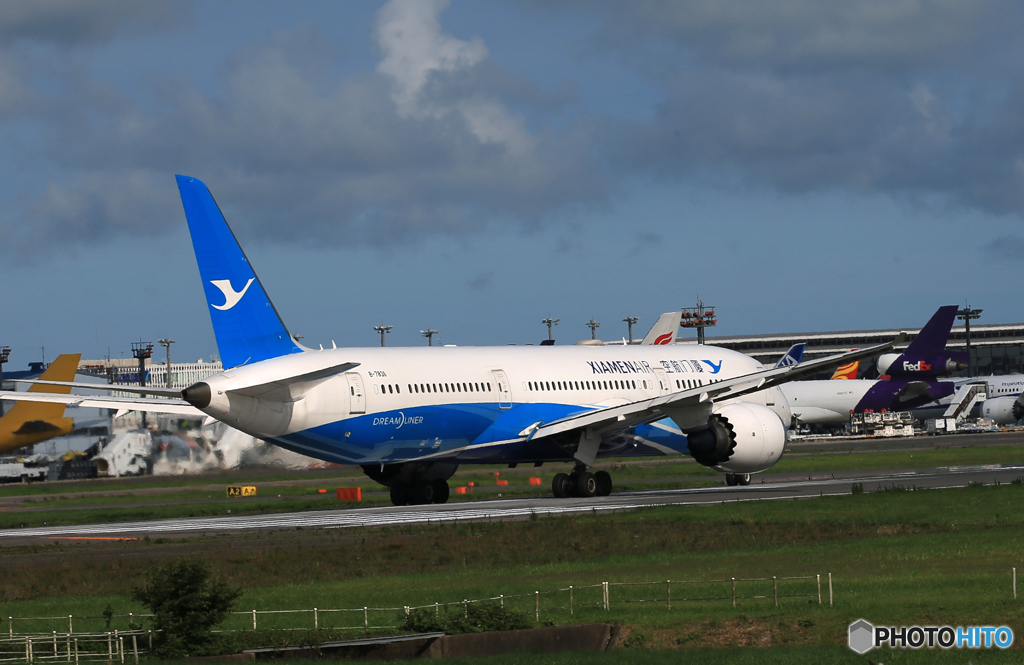 「青い空」が一番 厦門航空 787 B-7836 出発