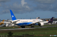 「青い空」が一番 厦門航空 787 B-7836 出発