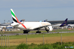 「良い天気」 エミレーツ航空 777-F1H A6-EFE Takeoff 