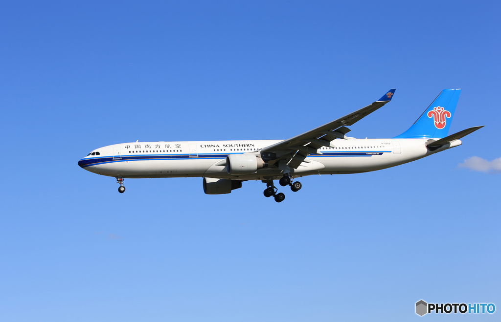 「青が大好き」中国南方航空A330-300 B-5959 到着